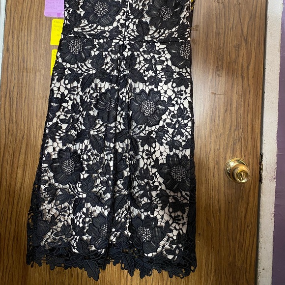 New York & company Black laced dress - Picture 12 of 13